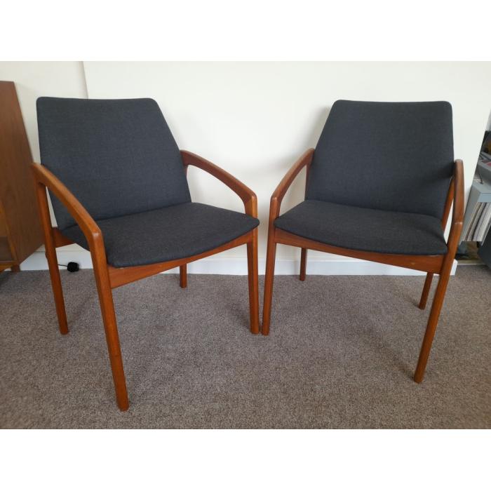 Henning Kjaernulf chairs 2.jpg_1